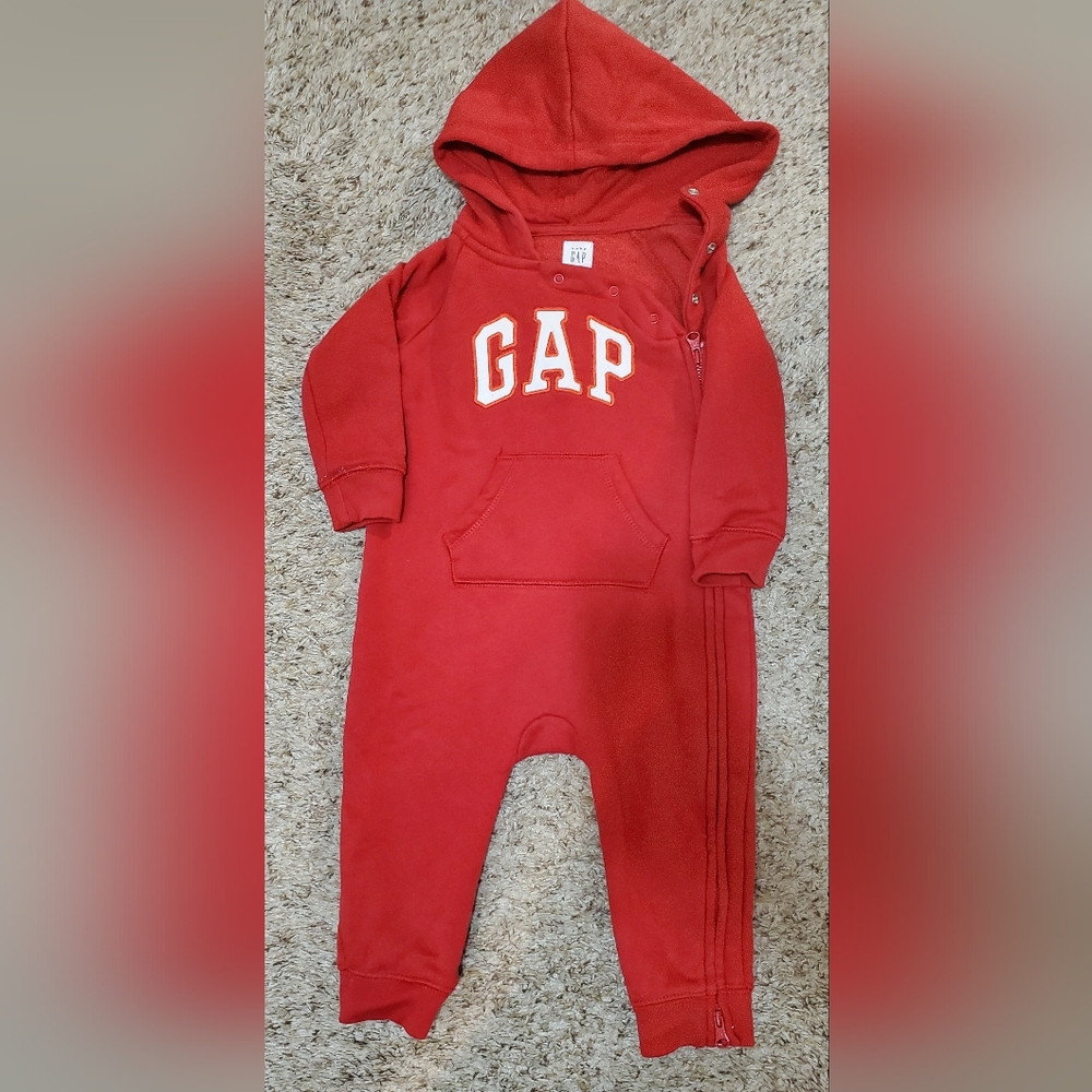 GAP One Piece Sweatsuit Size 12-18 month